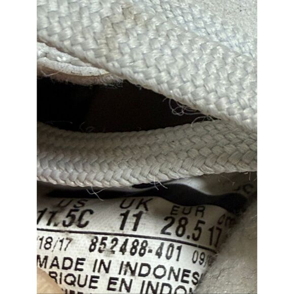 Nike Mercurial x Victory VI CR7 DF IC 852488-401 White Black Soccer 11,5C *Notes - Picture 14 of 14